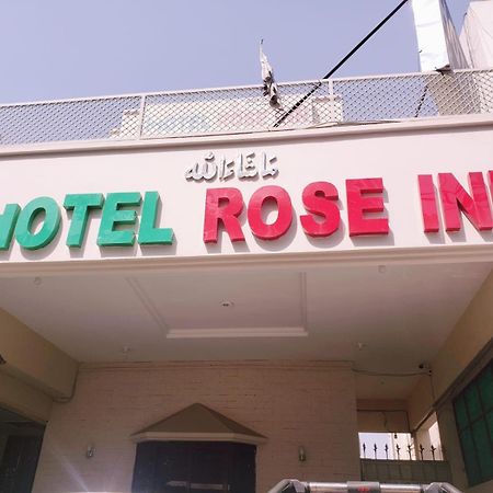 Hotel Rose Inn ลาฮอร์ ภายนอก รูปภาพ